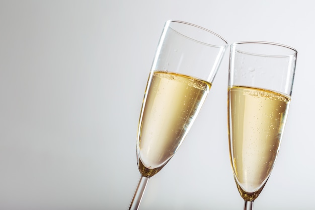 Fête du Nouvel An avec champagne