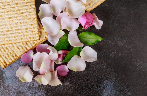 Fête juive de la Pâque de Matzoh avec matzoh