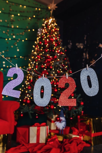 Fête de nouvel an numéros 2020, arbre de noël