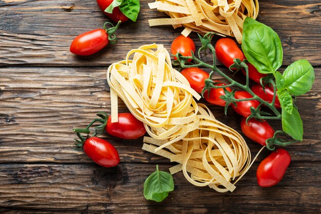 Fettuccine de pâtes italiennes traditionnelles