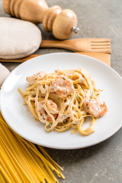 fettuccini aux crevettes