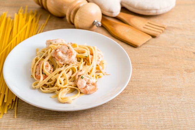 fettuccini aux crevettes