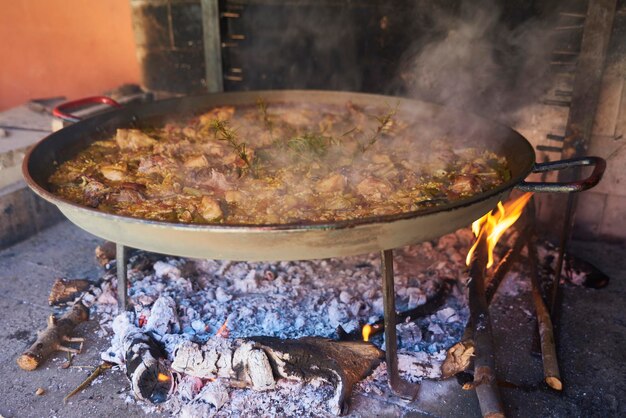 Le feu et la paella