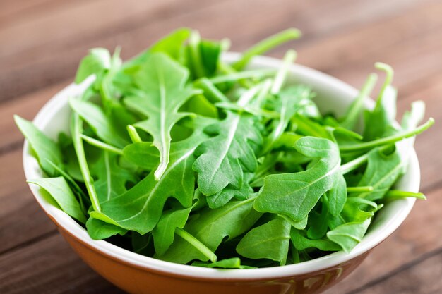 Photo les feuilles fraîches de rucola