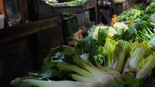 feuilles de moutarde vendues sur les marchés traditionnels