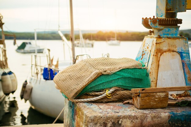 Filet de pêche sur le port