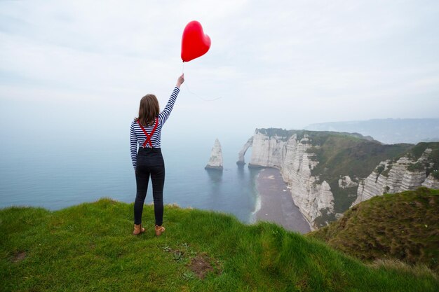 Fille avec ballon