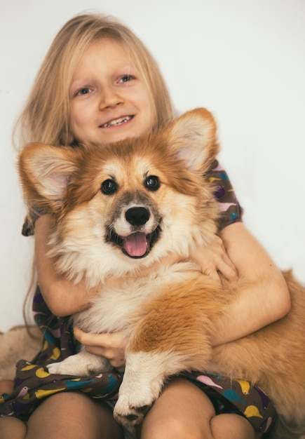 Fille et chien