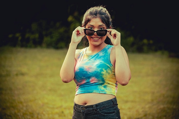 Photo fille jouant avec des ballons