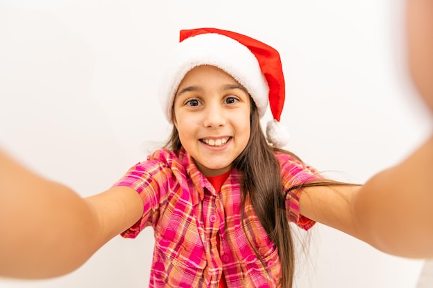 Fille Liitle Heureux Faire Gros Plan Selfie