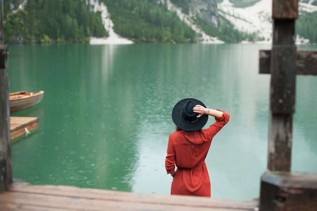 la fille qui voyage