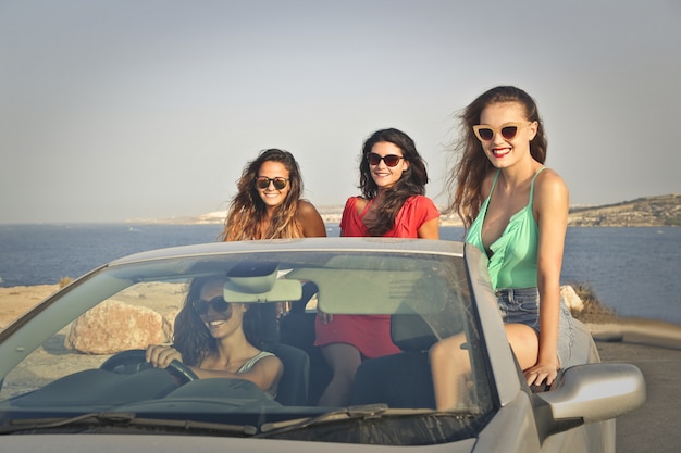 Filles sur un road trip