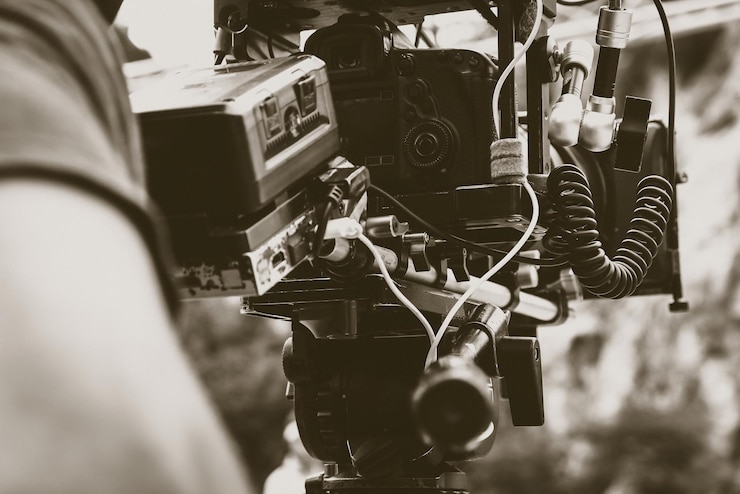 Photo filmage de l'industrie cinématographique avec des caméras professionnelles