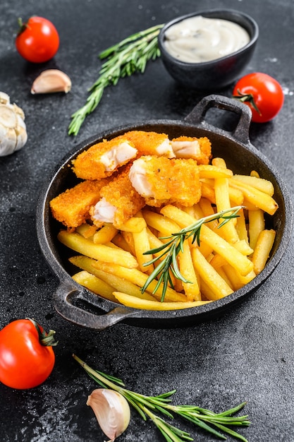 Fish and Chips, restauration rapide britannique avec sauce tartare