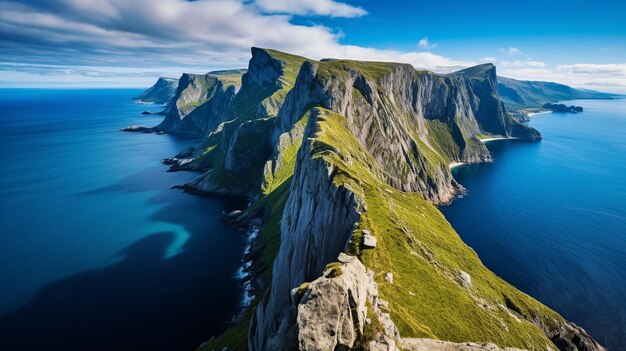 Les fjords norvégiens spectaculaires La beauté du littoral accidenté