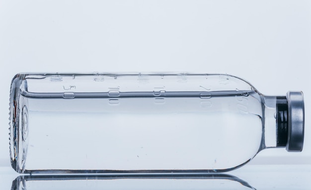Flacon d'ampoule médicale en verre pour injection Le médicament est un médicament blanc sec en poudre ou en liquide de pénicilline