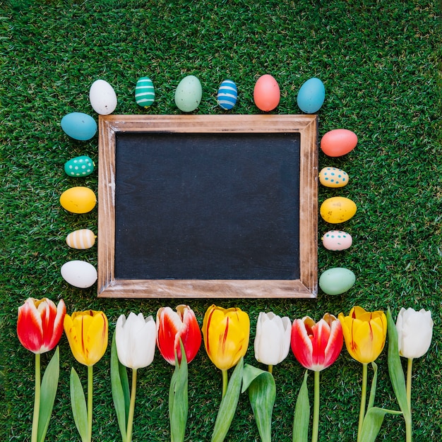 Photo fleurs arrangées et egsg avec tableau