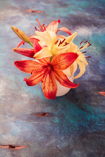 Photo fleurs lilly oranges et jaunes