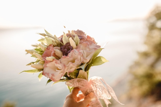 Fleurs de mariage bouquet de mariée closeup closeup selective focus personne n'objecte