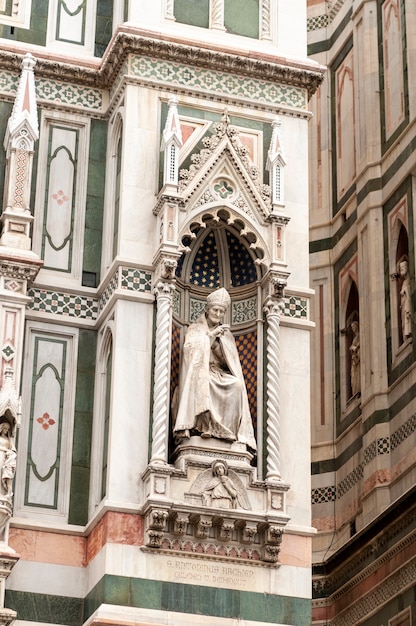 Florence Italie Basilique Santa Maria del Fiore Détails de la façade