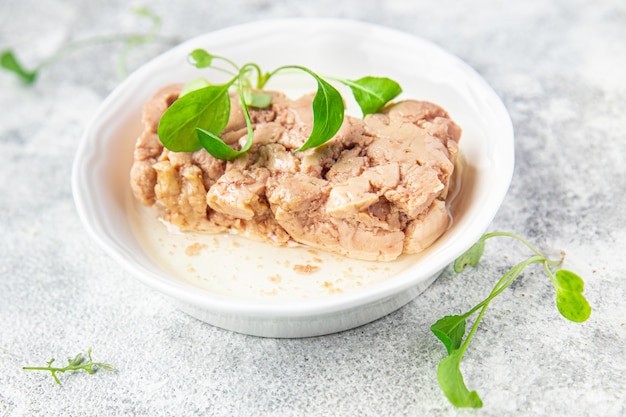 Foie de morue à l'huile graisse de poisson fruits de mer vitamine oméga3 apéritif frais prêt à manger repas collation