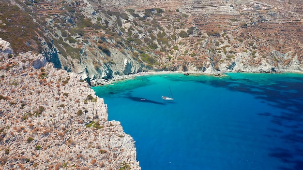 Photo folegandros est une île de la mer égée appartient à la grèce