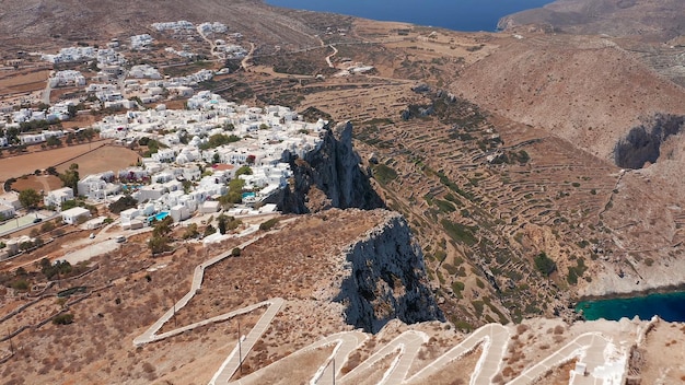 Photo folegandros est une île de la mer égée appartient à la grèce