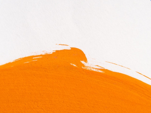 Fond d'art aquarelle créatif. Motif orange splash coloré, fond de papier blanc