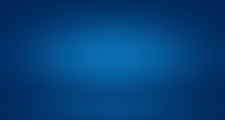 Photo fond bleu dégradé de luxe abstrait. bleu foncé lisse avec vignette noire studio banner.