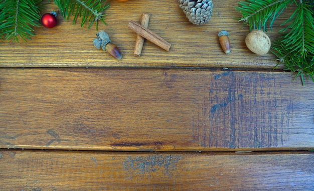 Fond en bois de Noël avec décoration de Noël