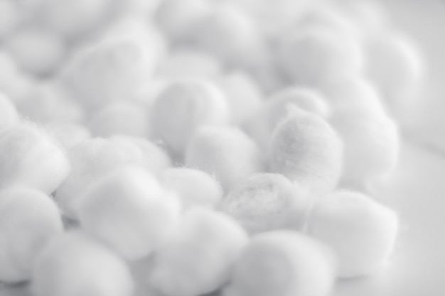 Fond de boules de coton biologique pour l'hygiène des cosmétiques de spa de routine du matin et produit de marque de beauté de soins naturels de la peau en tant que conception de soins de santé et médicale