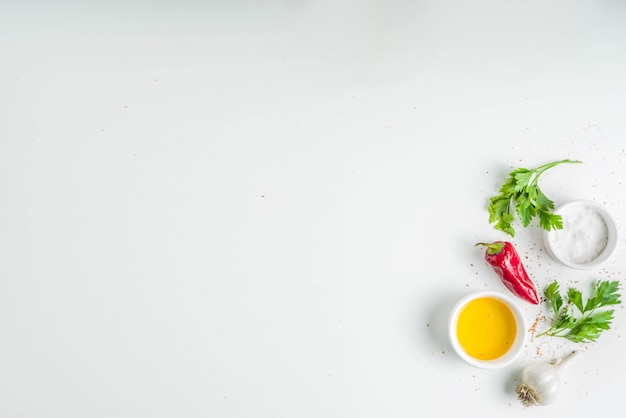 Fond de cuisson aux herbes et épices