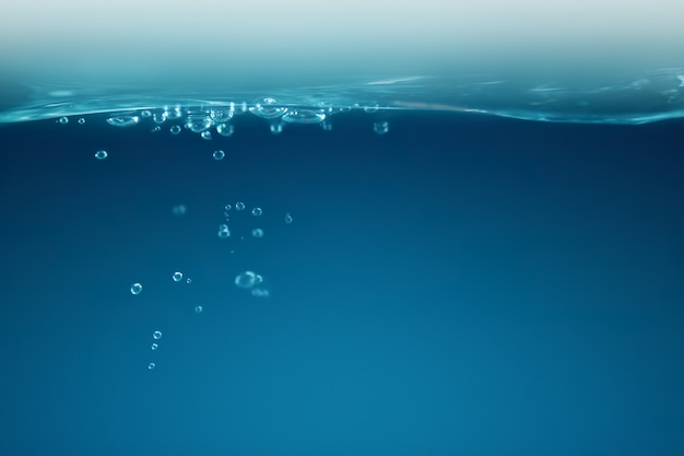 Fond d'eau avec des bulles d'air