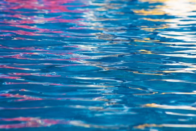 Fond d'eau de mer bleue