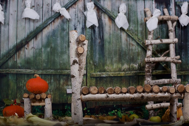 Photo fond effrayant d'halloween dans la maison de campagne. fermer