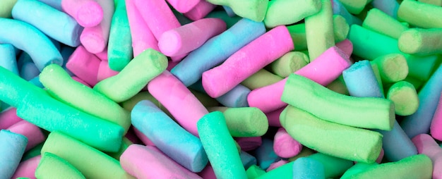 Fond de fête de bonbons multicolores