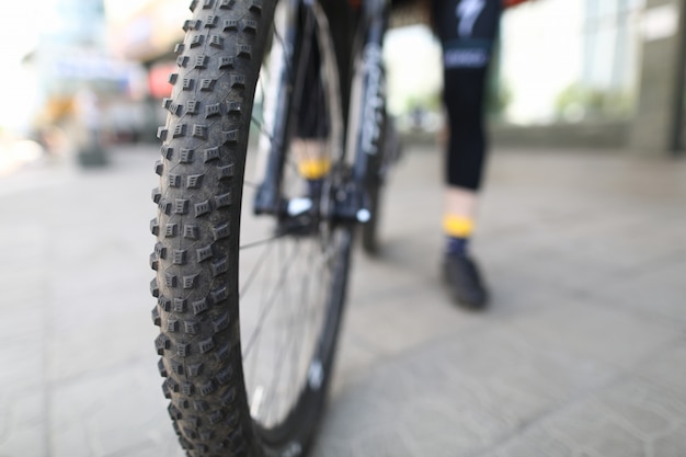 Fond homme vélo. Équipement de sport.