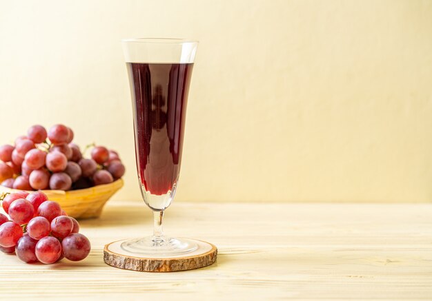 fond de jus de raisin frais