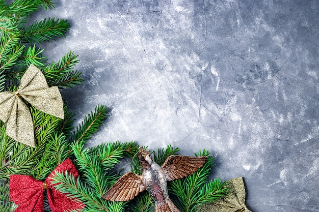 Fond de Noël avec des branches de sapin