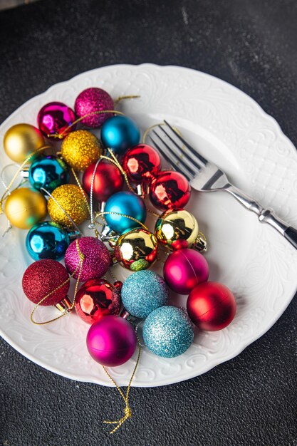 fond de noël vacances bonne année sapin de noël repas nourriture sur la table copie espace