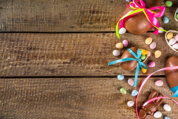 Fond d'oeufs de Pâques au chocolat