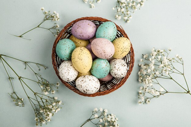 Fond d'oeufs de Pâques de couleur pastel peint à la main