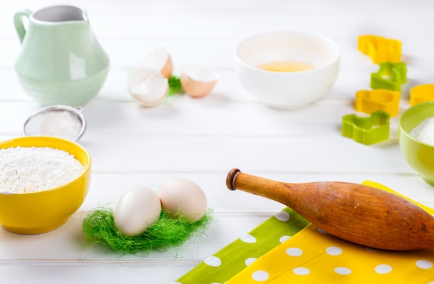 Fond de Pâques des ingrédients de cuisson