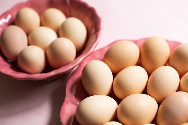 Fond de Pâques avec des oeufs de Pâques Vue de dessus