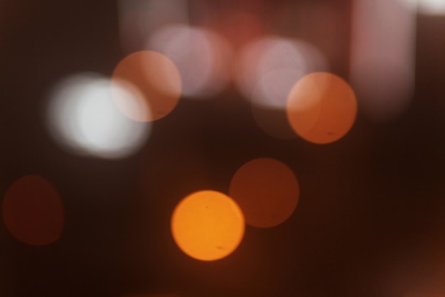 Fond de paysage urbain, lumières de nuit de ville floues