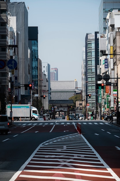 Fond de rue de tokyo moderne