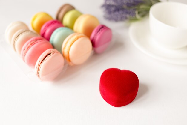 Fond de Saint Valentin avec boîte à bagues