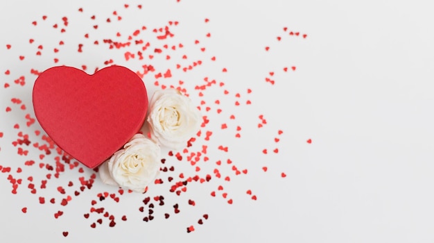 Fond de saint valentin avec boîte coeur