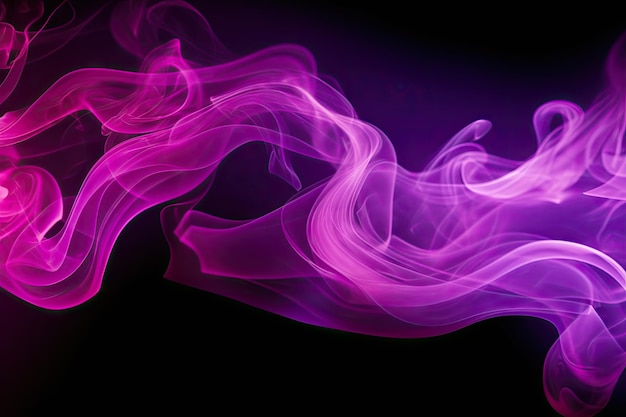 Fond sombre brumeux avec brouillard violet magenta rose tourbillonnant