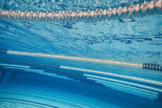 Fond sous-marin de la piscine olympique